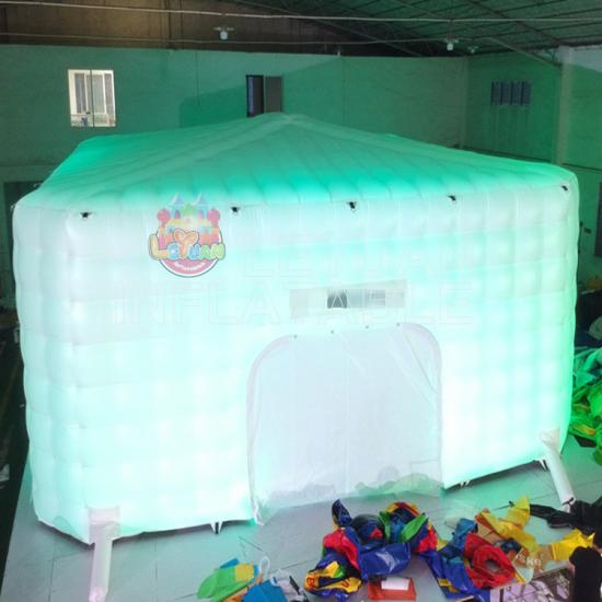 Inflatable Cube With Led